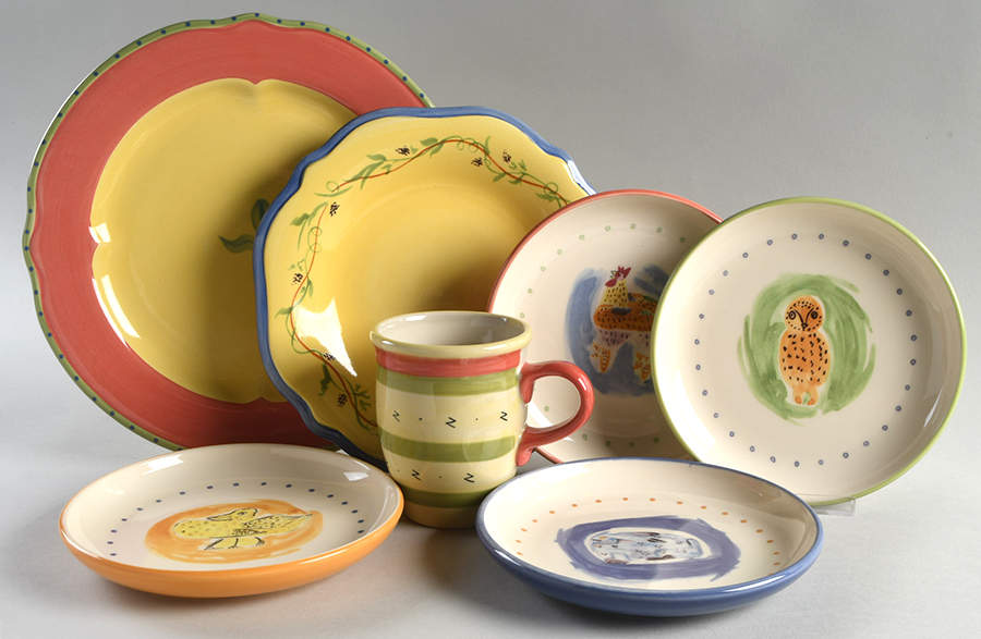 Pistoulet 32  Piece Estate Set by Pfaltzgraff-1