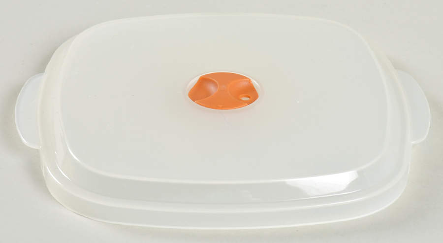 Pistoulet Lid for 6" Plastic Container by Pfaltzgraff-1