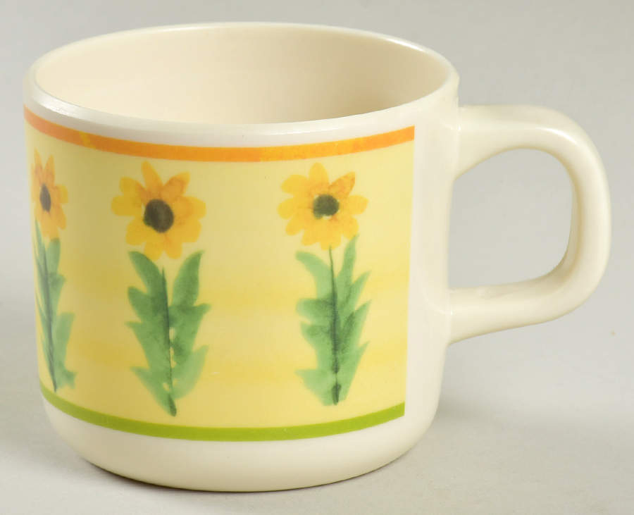 Pistoulet Melmac/Melamine Child's Mug by Pfaltzgraff-1