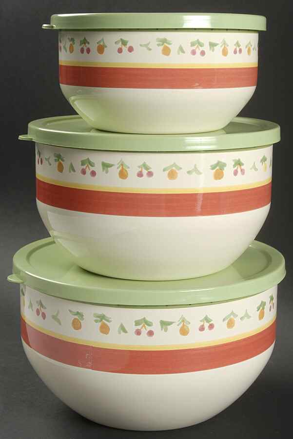 Pistoulet (3 Piece) Metal Bowl Set with Lid by Pfaltzgraff-1