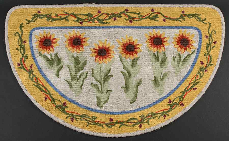 Pistoulet Berber Slice Rug by Pfaltzgraff-1