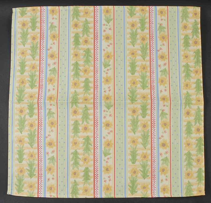 Pistoulet Cloth Napkin by Pfaltzgraff-1