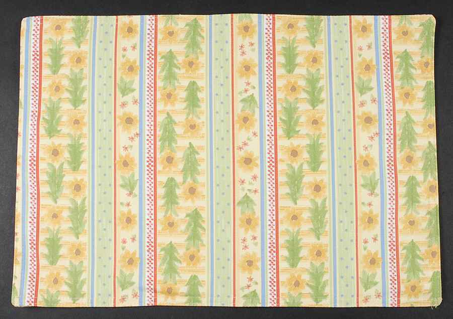 Pistoulet Cloth Placemat by Pfaltzgraff-1