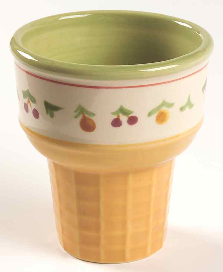 Pistoulet Ice Cream Cone Shaped Dish by Pfaltzgraff-1