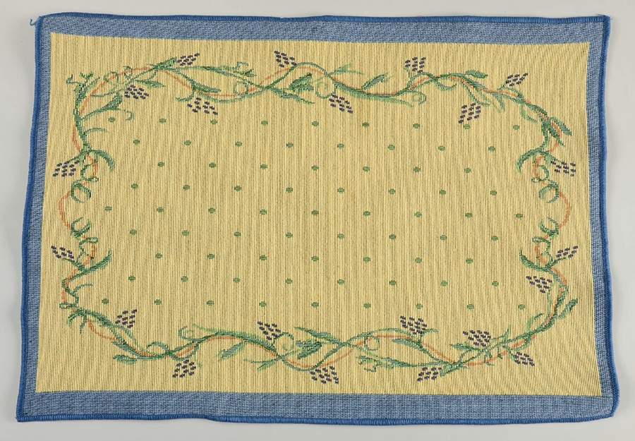 Pistoulet Cloth Placemat by Pfaltzgraff-1