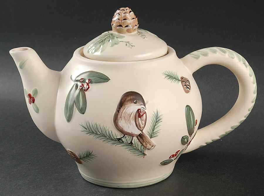 Winterwood (Canvas Tan) Sculpted Teapot & Lid by Pfaltzgraff-1