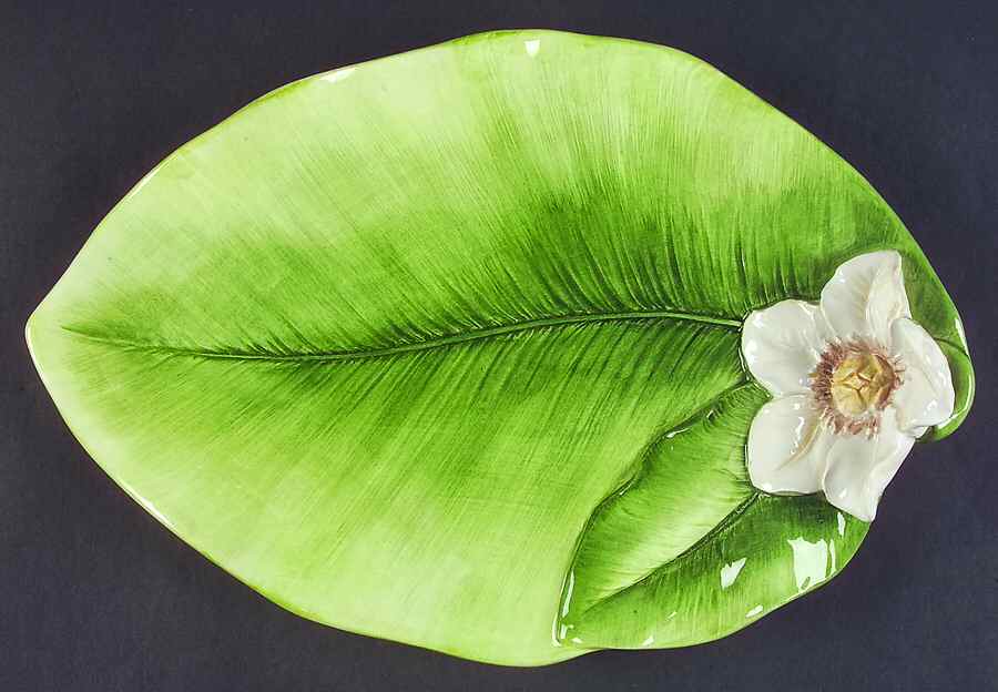 Magnolia 13" Oval Serving Platter by Presenttense-1