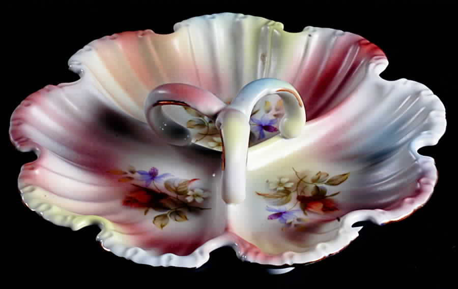 Angelique Victorian 3-Part Divided Handled Candy Dish by Preston Lloyd-1
