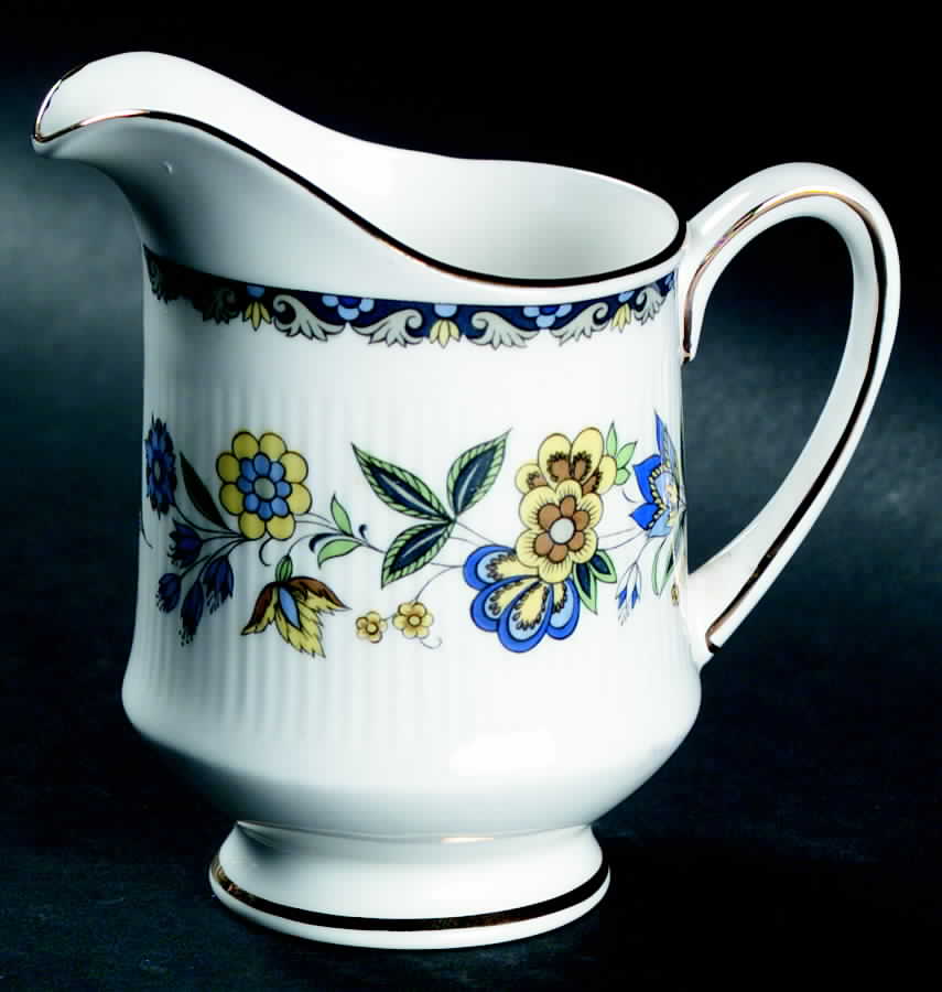 Comtessa Creamer by Paragon-1