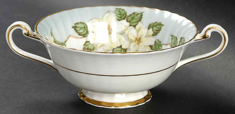 Z1037 Footed Cream Soup Bowl by Paragon-1
