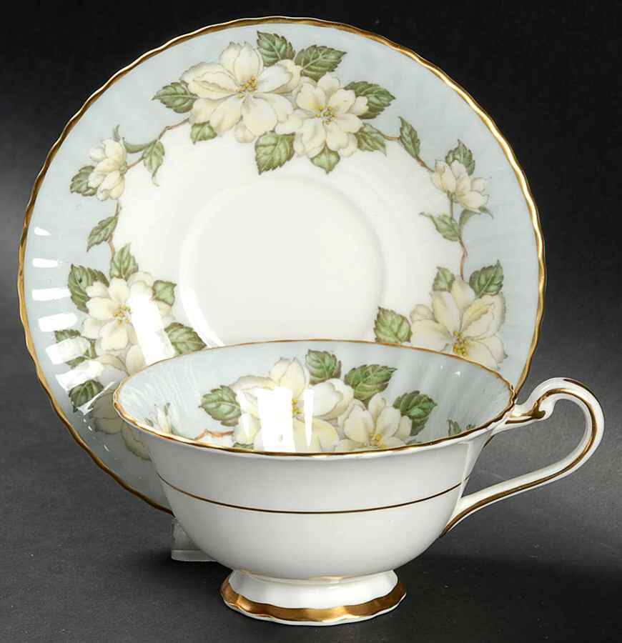 Z1037 Footed Cup & Saucer Set by Paragon-1