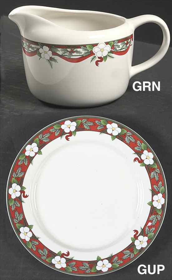 Yuletide (Stoneware) Gravy Boat & Underplate by Pfaltzgraff-1