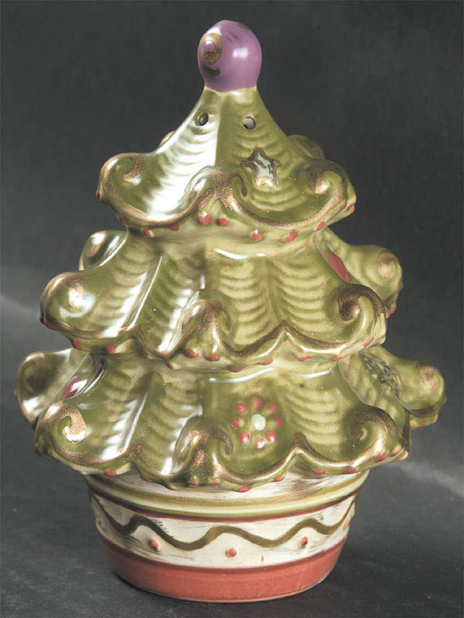 Holiday Spice Sculpted Pepper Shaker by Pfaltzgraff-1