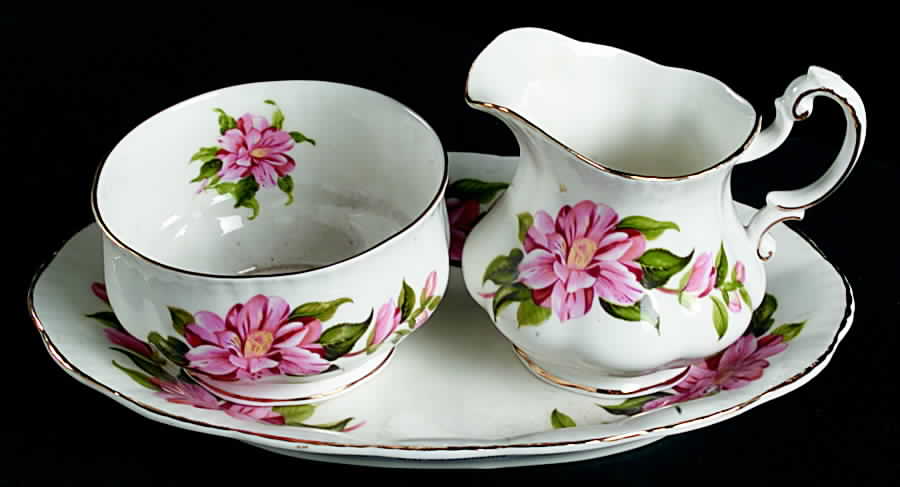 Camelia Series Mini Creamer & Open Sugar with Tray by Paragon-1