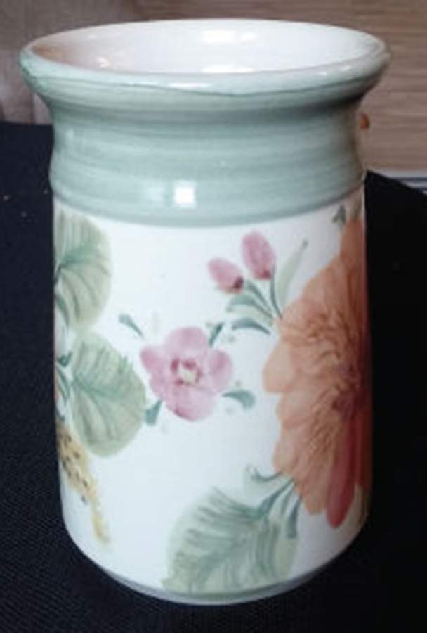 Meadows 7" Vase by Patton-1