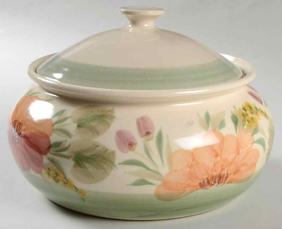 Meadows Round Covered Vegetable by Patton-1
