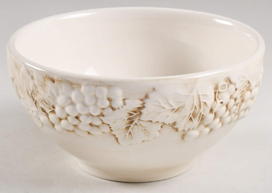 POR42 Coupe Cereal Bowl by Portugal-1