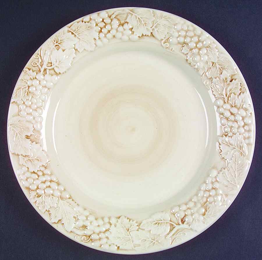 POR42 Luncheon Plate by Portugal-1