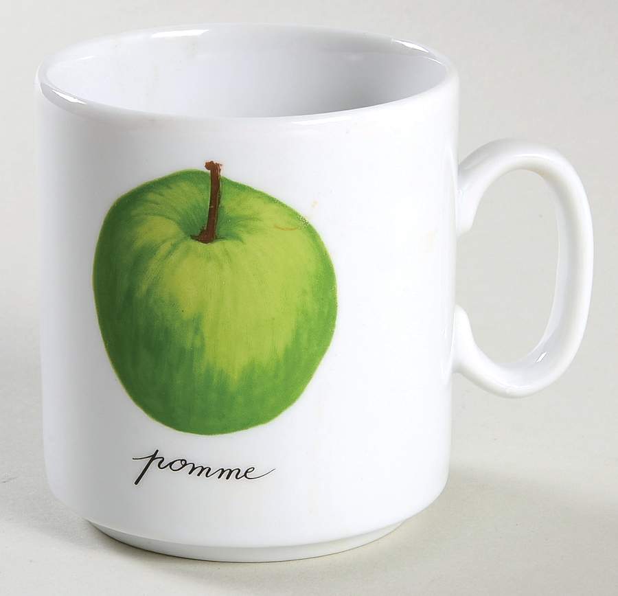 Apple Mug by Porcelaine de Sologne-1