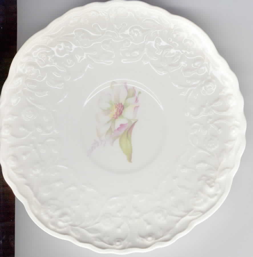 POP197 Saucer by Pope Gosser-1