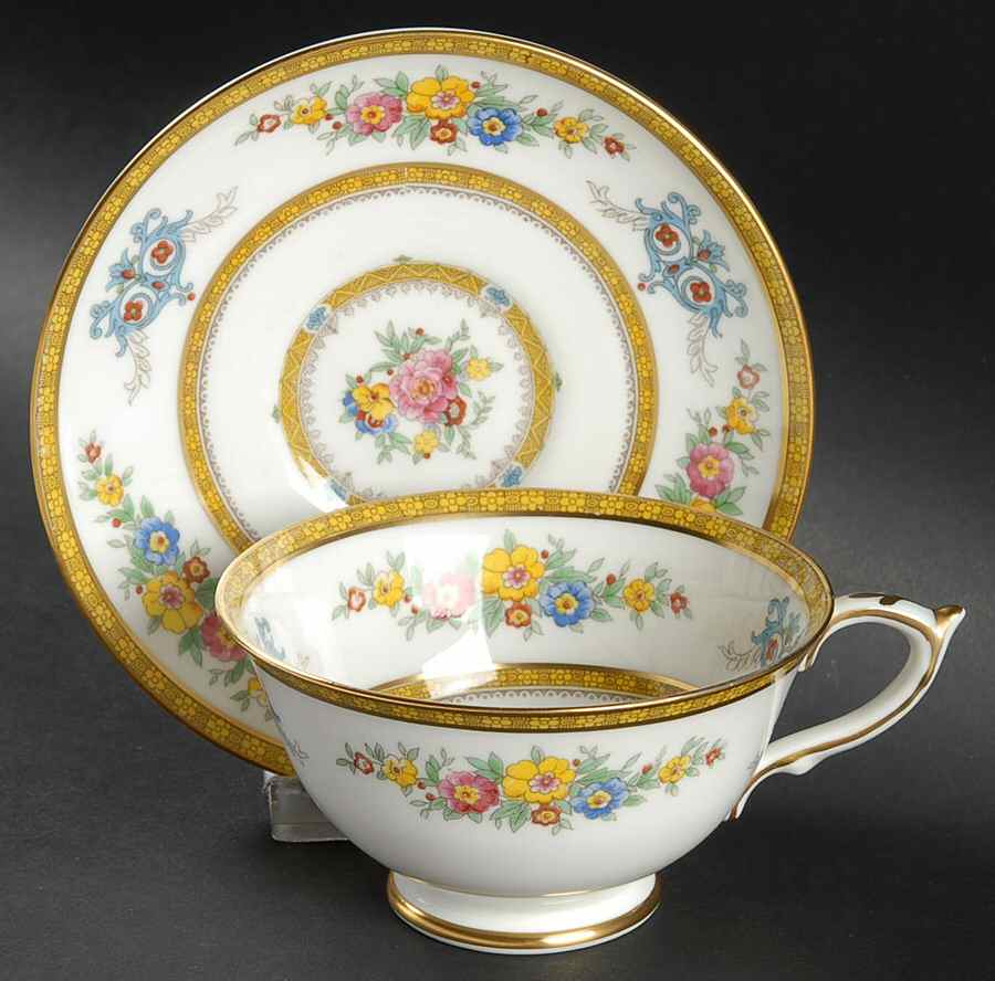 A286 Footed Cup & Saucer Set by Paragon-1