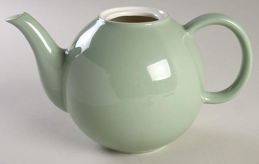 PGN27 Teapot No Lid by Pagnossin-1