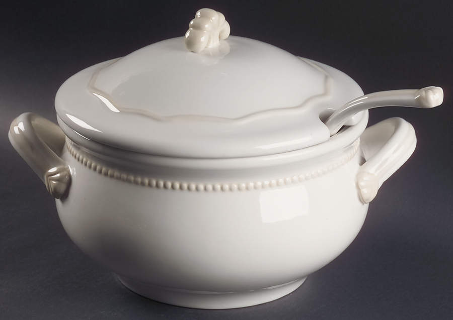 Pavillion Tureen & Lid w/Ladle by Princess House-1