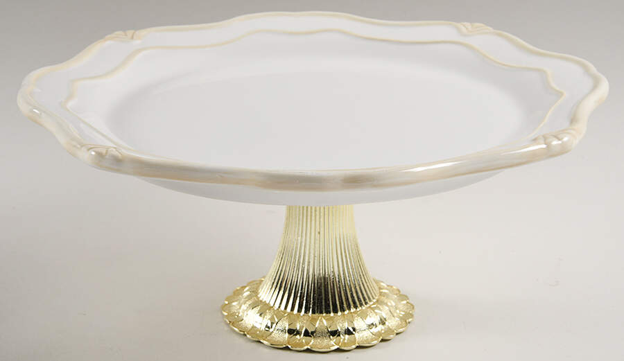 Pavillion Cake Stand with 4"-5" Metal Pedestal  Hc by Princess House-1