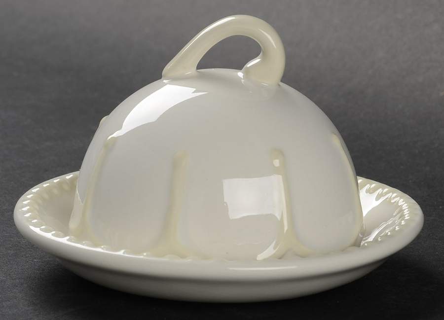 Pavillion Mini Round Covered Butter by Princess House-1
