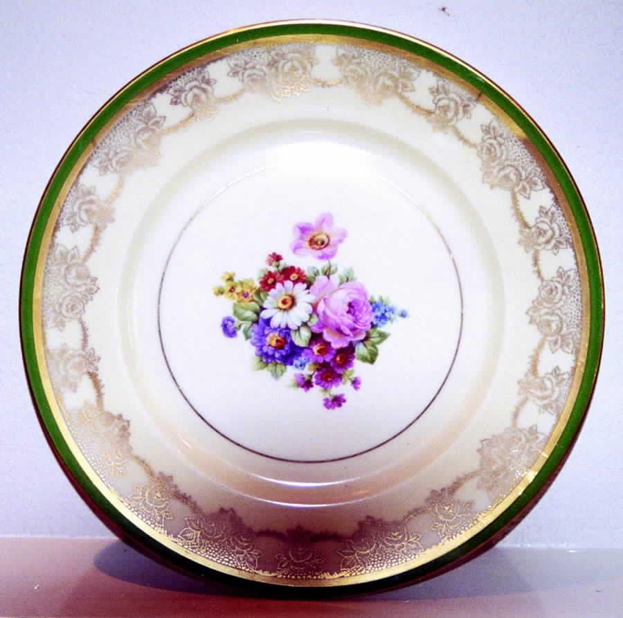 P66-11 Dinner Plate by Pickard-1