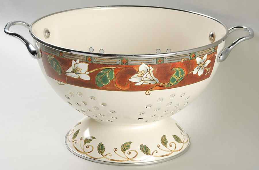 Mission Flower 3 Quart Metal Colander by Pfaltzgraff-1