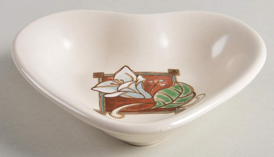 Mission Flower 5" Heart Shaped Bowl by Pfaltzgraff-1
