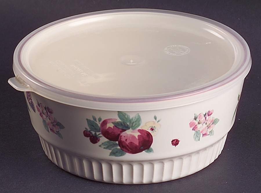 Delicious Medium Bake & Serve & Plastic Lid by Pfaltzgraff-1