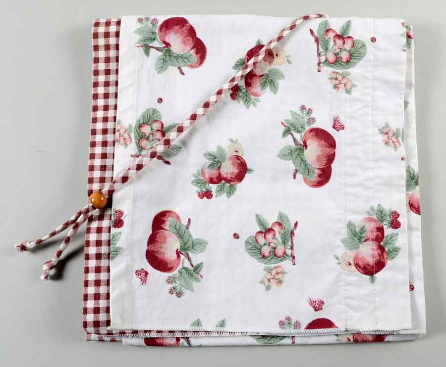 Delicious 60" X 15" Valance Curtain by Pfaltzgraff-1
