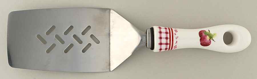 Delicious Metal Spatula by Pfaltzgraff-1