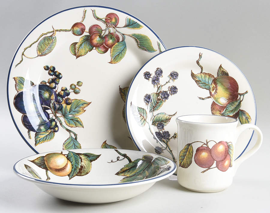 Macintosh 4 Piece Place Setting by Pier 1-1