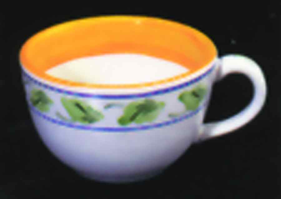 Crispin Flat Cup by Presenttense-1