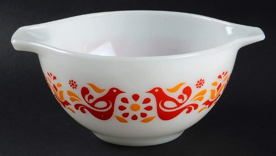 Friendship 7" Cinderella Mixing Bowl by Pyrex-1