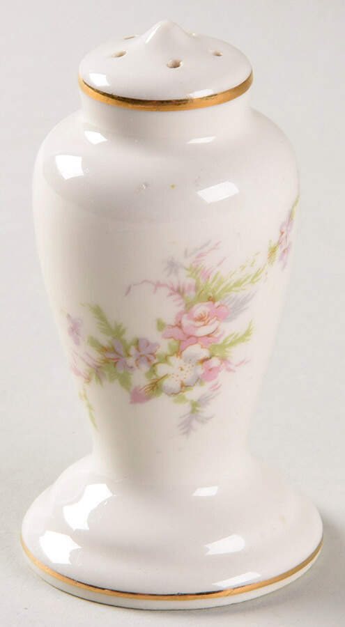 POP206 Salt Shaker by Pope Gosser-1