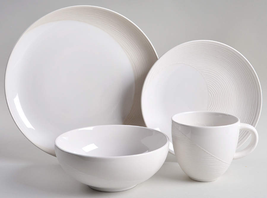 Sand and Seas Sail 4 Piece Place Setting by Pfaltzgraff-1