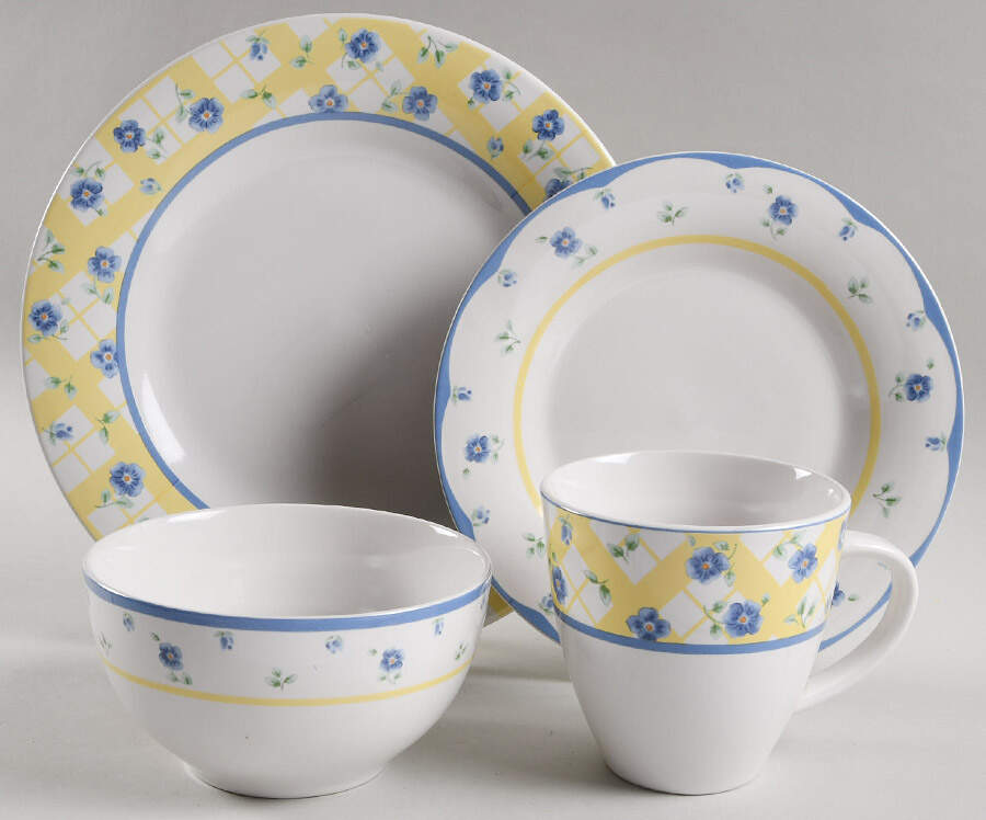 Shelby 4 Piece Place Setting by Pfaltzgraff-1