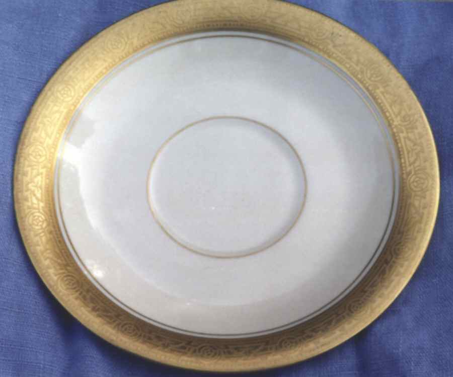 Pic78 Saucer by Pickard-1