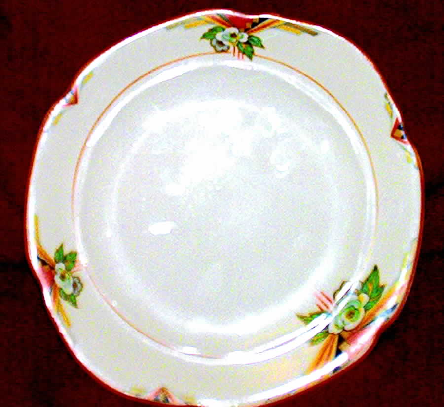 6271 Luncheon Plate by Pountney-1