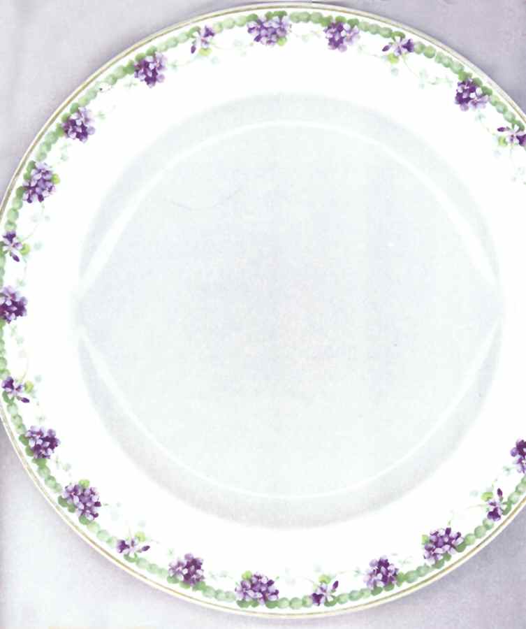 Pad22 Dinner Plate by Paroutaud-1