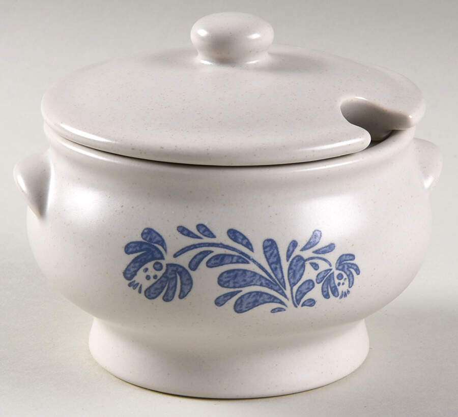 Bicentennial Collection Mini Tureen & Lid by Pfaltzgraff-1