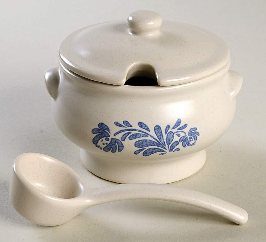 Bicentennial Collection Mini Tureen w/Lid & Ladle by Pfaltzgraff-1
