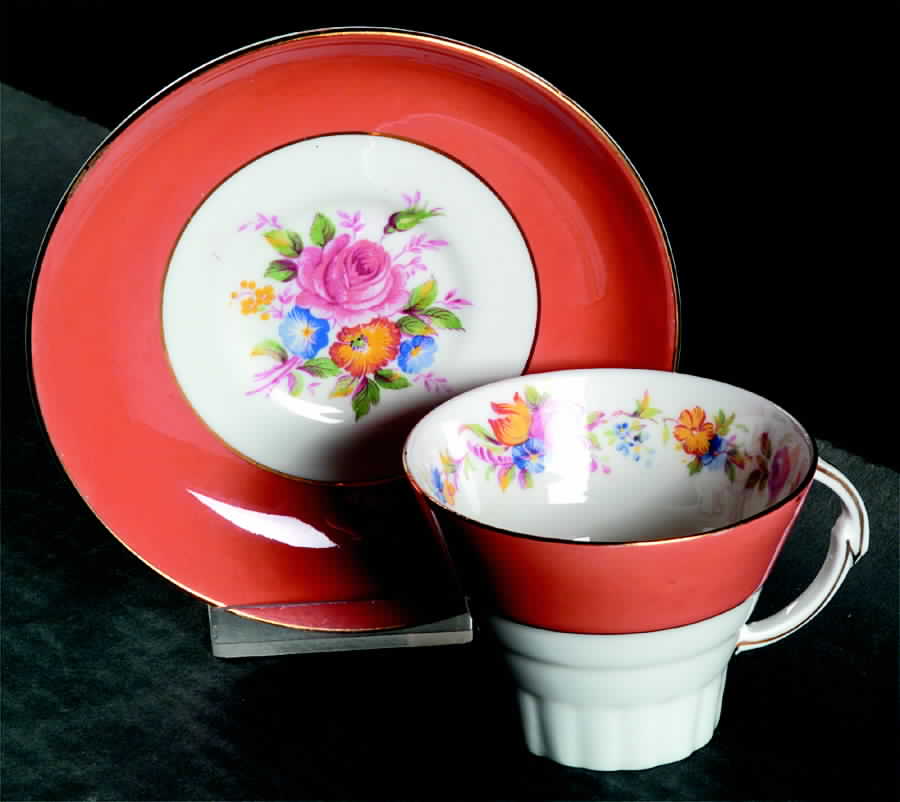 S5727 Flat Cup & Saucer Set by Paragon-1
