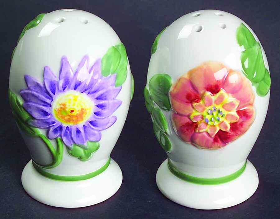 Emma Salt & Pepper Set by Pfaltzgraff-1
