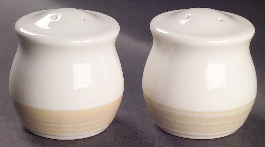 Caramel Salt & Pepper Set by Pfaltzgraff-1