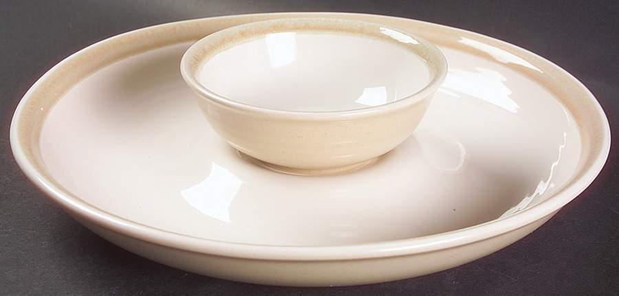 Caramel (2 Piece) Chip & Dip Set by Pfaltzgraff-1